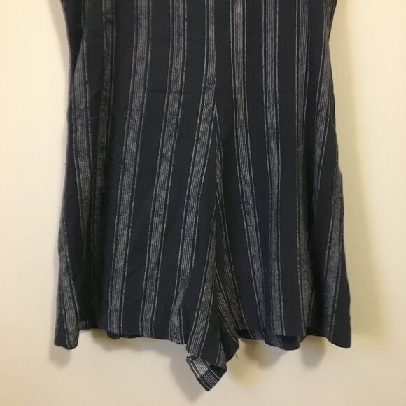 ILLA ILLA Strappy Button Down Rayon Engineer Striped Romper - Picture 6 of 15